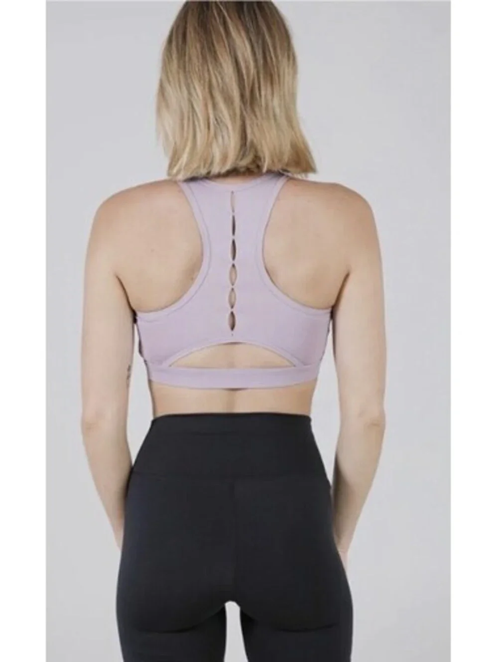 NWOT Nike Women's Yoga dri-fit swoosh sports bra in lavender size XL